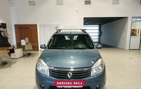 Renault Sandero I, 2012 год, 665 000 рублей, 2 фотография