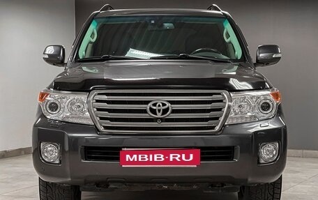 Toyota Land Cruiser 200, 2012 год, 4 250 000 рублей, 2 фотография