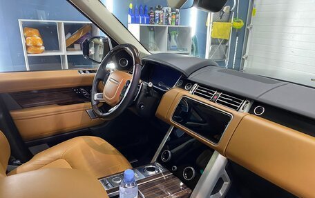 Land Rover Range Rover IV рестайлинг, 2018 год, 7 490 000 рублей, 12 фотография