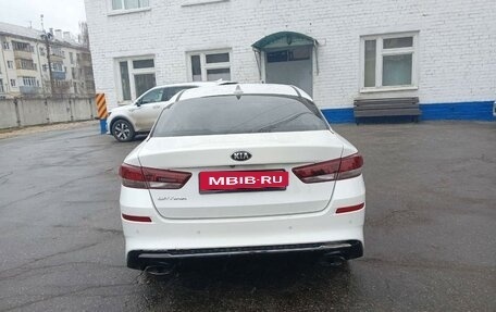 KIA Optima IV, 2019 год, 2 000 000 рублей, 2 фотография