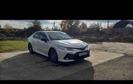 Toyota Camry, 2018 год, 2 950 000 рублей, 8 фотография