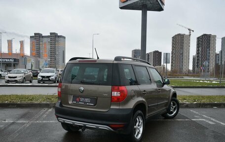 Skoda Yeti I рестайлинг, 2011 год, 834 200 рублей, 2 фотография