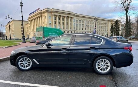 BMW 5 серия, 2020 год, 4 250 000 рублей, 2 фотография