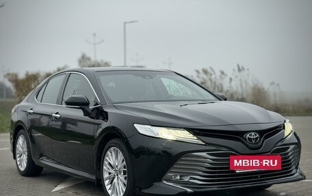 Toyota Camry, 2019 год, 3 495 000 рублей, 5 фотография