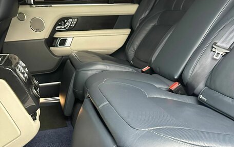 Land Rover Range Rover IV рестайлинг, 2019 год, 11 250 000 рублей, 12 фотография