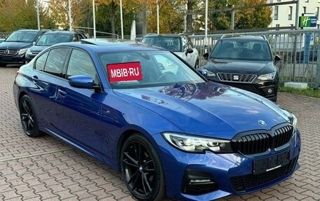 BMW 3 серия, 2021 год, 3 750 000 рублей, 3 фотография