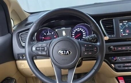 KIA Carnival III, 2020 год, 3 400 000 рублей, 7 фотография