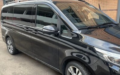 Mercedes-Benz V-Класс, 2018 год, 6 500 000 рублей, 1 фотография