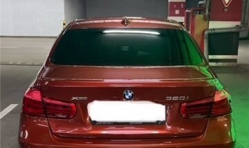 BMW 3 серия, 2018 год, 3 330 000 рублей, 11 фотография