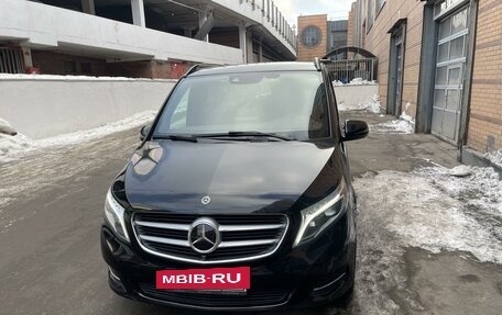 Mercedes-Benz V-Класс, 2018 год, 6 500 000 рублей, 8 фотография