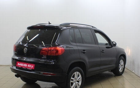 Volkswagen Tiguan I, 2014 год, 959 000 рублей, 4 фотография