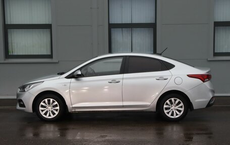 Hyundai Solaris II рестайлинг, 2017 год, 1 249 000 рублей, 8 фотография