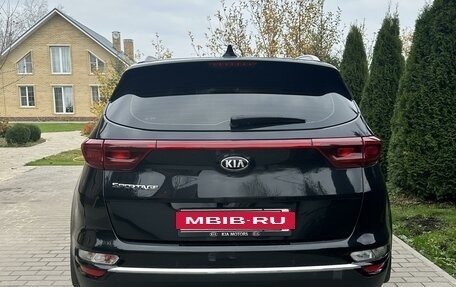 KIA Sportage IV рестайлинг, 2018 год, 2 350 000 рублей, 2 фотография