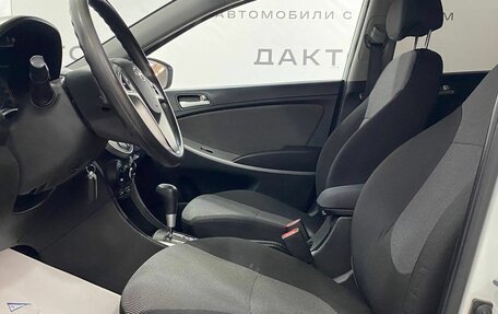 Hyundai Solaris II рестайлинг, 2013 год, 835 000 рублей, 7 фотография