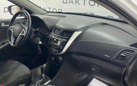 Hyundai Solaris II рестайлинг, 2013 год, 835 000 рублей, 16 фотография