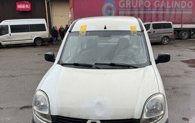 Renault Kangoo II рестайлинг, 2009 год, 700 000 рублей, 1 фотография