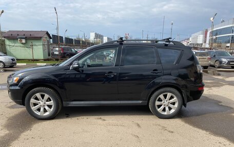 Mitsubishi Outlander III рестайлинг 3, 2011 год, 1 300 000 рублей, 10 фотография