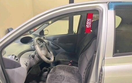 Toyota Yaris I рестайлинг, 2002 год, 349 000 рублей, 7 фотография