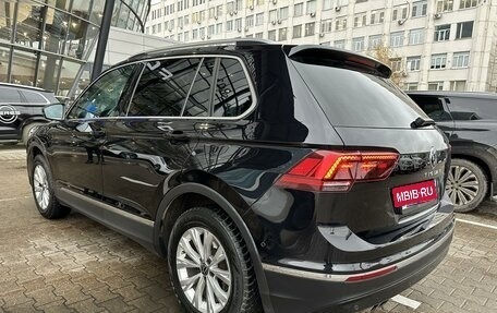 Volkswagen Tiguan II, 2017 год, 2 250 000 рублей, 4 фотография