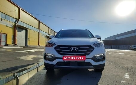 Hyundai Santa Fe III рестайлинг, 2016 год, 2 730 000 рублей, 24 фотография