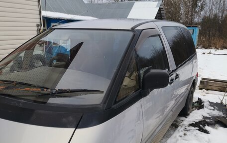 Toyota Estima III рестайлинг -2, 1992 год, 430 000 рублей, 3 фотография