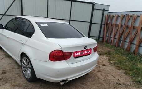 BMW 3 серия, 2011 год, 1 320 000 рублей, 4 фотография