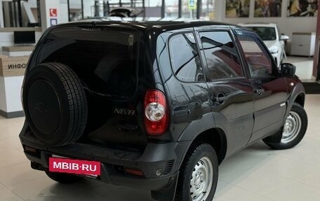 Chevrolet Niva I рестайлинг, 2014 год, 677 900 рублей, 7 фотография