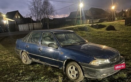 Daewoo Nexia I рестайлинг, 2001 год, 73 000 рублей, 1 фотография