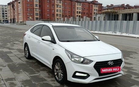 Hyundai Solaris II рестайлинг, 2017 год, 1 390 000 рублей, 4 фотография