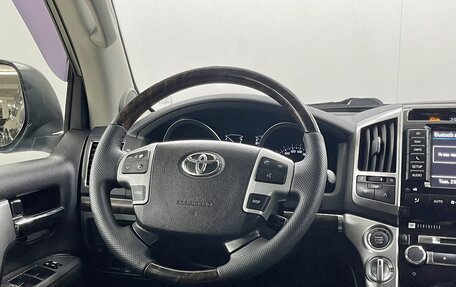 Toyota Land Cruiser 200, 2012 год, 3 890 000 рублей, 23 фотография