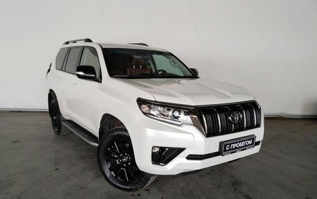 Toyota Land Cruiser Prado 150 рестайлинг 2, 2021 год, 7 589 000 рублей, 3 фотография