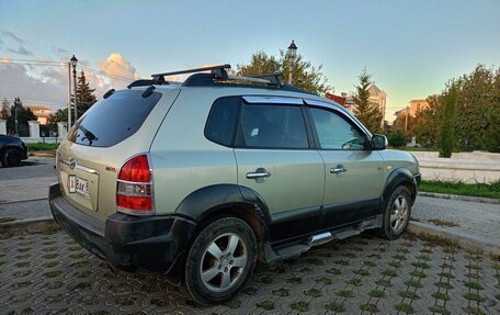 Hyundai Tucson III, 2004 год, 690 000 рублей, 7 фотография