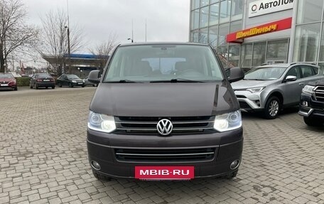 Volkswagen Multivan T5, 2010 год, 2 020 000 рублей, 2 фотография