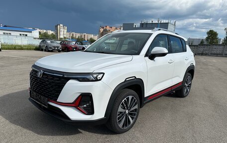 Changan CS35PLUS, 2024 год, 2 599 900 рублей, 3 фотография