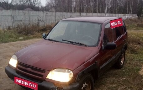 Chevrolet Niva I рестайлинг, 2004 год, 150 000 рублей, 10 фотография