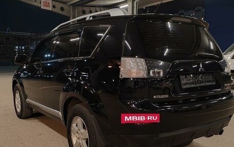 Mitsubishi Outlander III рестайлинг 3, 2007 год, 1 050 000 рублей, 9 фотография