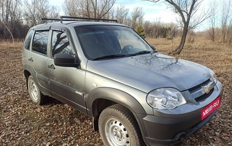 Chevrolet Niva I рестайлинг, 2012 год, 750 000 рублей, 1 фотография