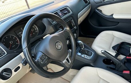 Volkswagen Jetta VI, 2014 год, 1 375 000 рублей, 7 фотография