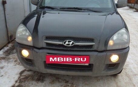 Hyundai Tucson III, 2007 год, 950 000 рублей, 4 фотография