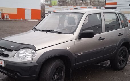 Chevrolet Niva I рестайлинг, 2015 год, 615 000 рублей, 1 фотография