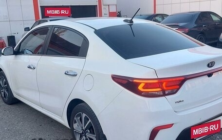 KIA Rio IV, 2017 год, 1 360 000 рублей, 4 фотография