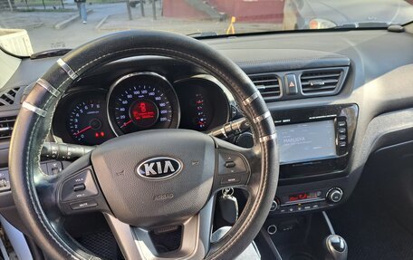 KIA Rio III рестайлинг, 2014 год, 1 250 000 рублей, 3 фотография