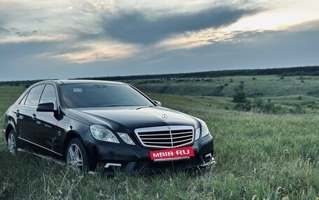 Mercedes-Benz E-Класс, 2010 год, 2 050 000 рублей, 16 фотография