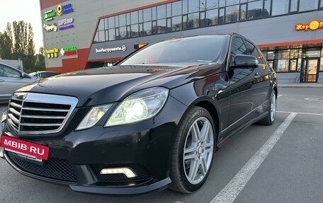 Mercedes-Benz E-Класс, 2010 год, 2 050 000 рублей, 2 фотография