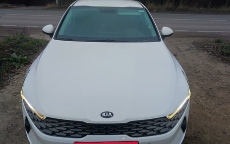 KIA K5, 2021 год, 2 250 000 рублей, 3 фотография