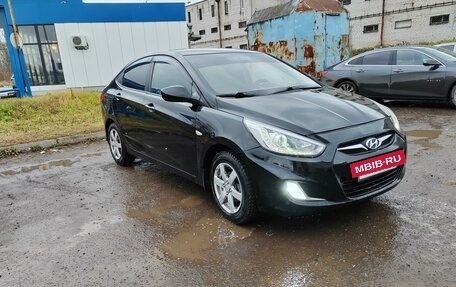 Hyundai Solaris II рестайлинг, 2014 год, 950 000 рублей, 3 фотография