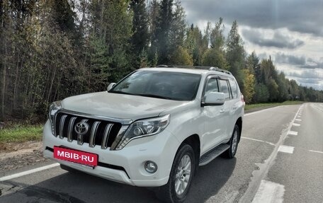 Toyota Land Cruiser Prado 150 рестайлинг 2, 2016 год, 4 320 000 рублей, 9 фотография