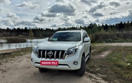 Toyota Land Cruiser Prado 150 рестайлинг 2, 2016 год, 4 320 000 рублей, 8 фотография