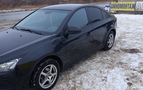 Chevrolet Cruze II, 2009 год, 680 000 рублей, 4 фотография