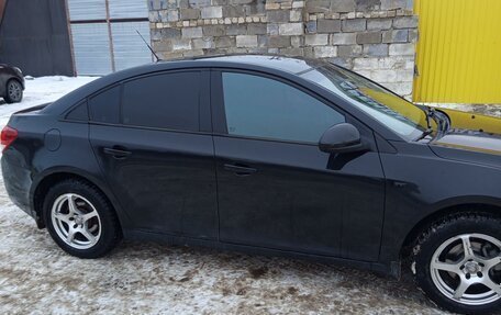 Chevrolet Cruze II, 2009 год, 680 000 рублей, 8 фотография